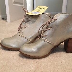 Ankle Booties in sparkling gold